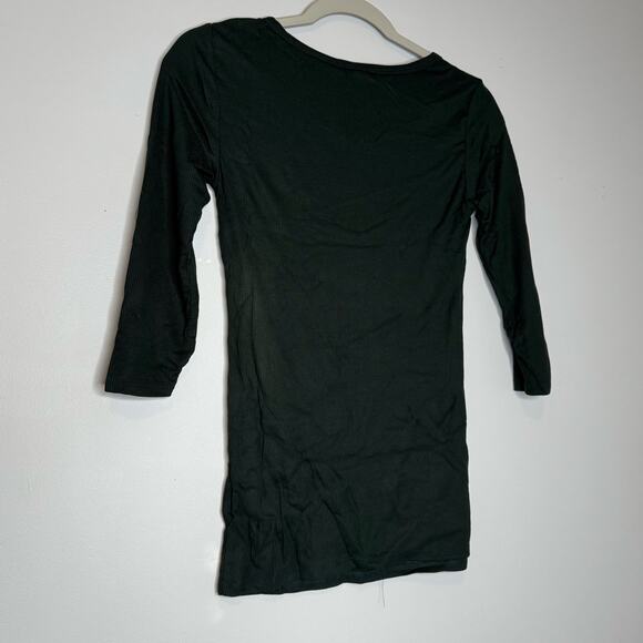 Laila Jayde Ribbed Fitted Half Sleeve Round Neck Top Green NWT Size XS - Picture 4 of 9